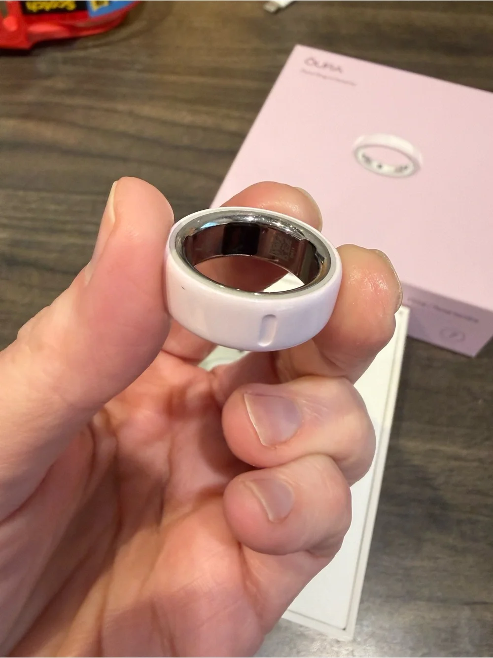 Oura Ring 4 Ceramic Size 7
